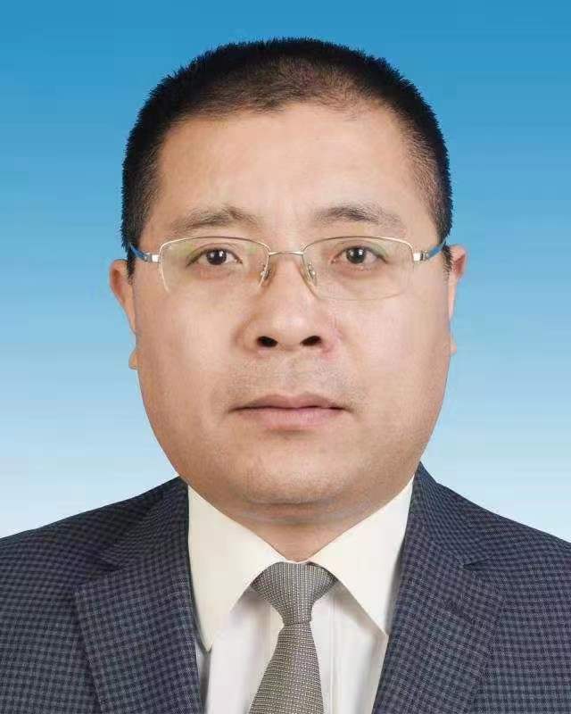 政府网站公示领导班子成员照片-何瑞国.jpg