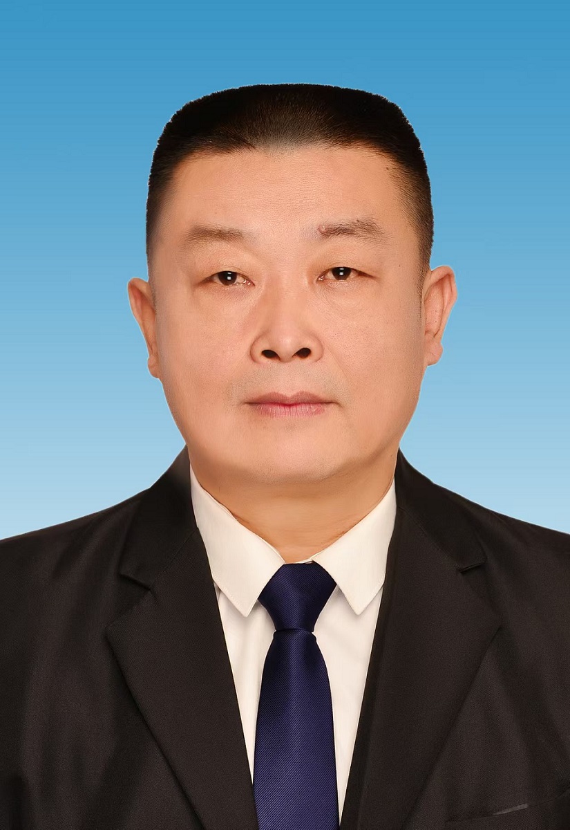 政府网站公示领导班子成员照片-田远峰.jpg
