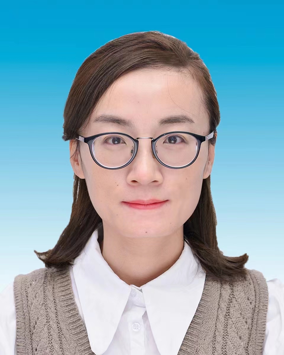 政府网站公示领导班子成员照片-张静.jpg
